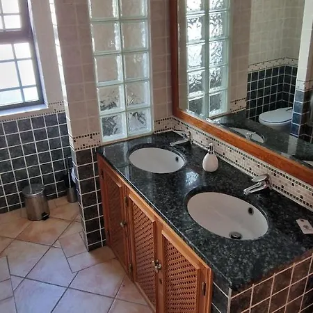 Daire Pretty Stunning House With Garden And Private Swimming Pool Almancil