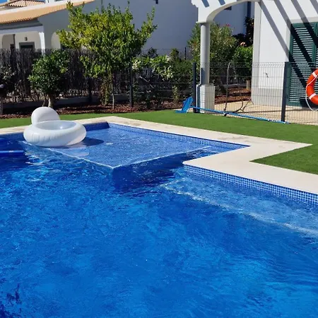 Daire Pretty Stunning House With Garden And Private Swimming Pool *